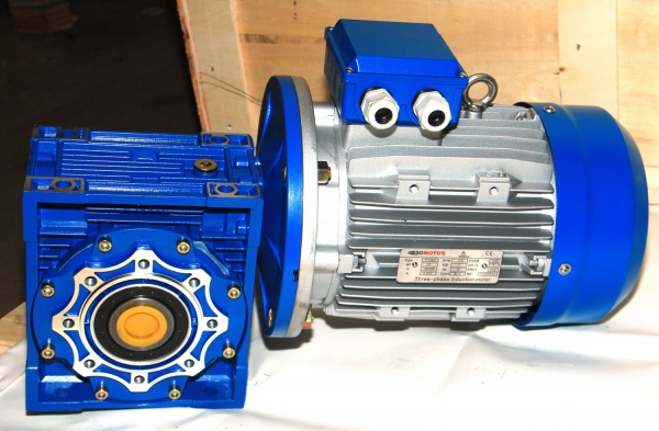 Черв'ячні редуктори серії NMRV і NMRV POWER